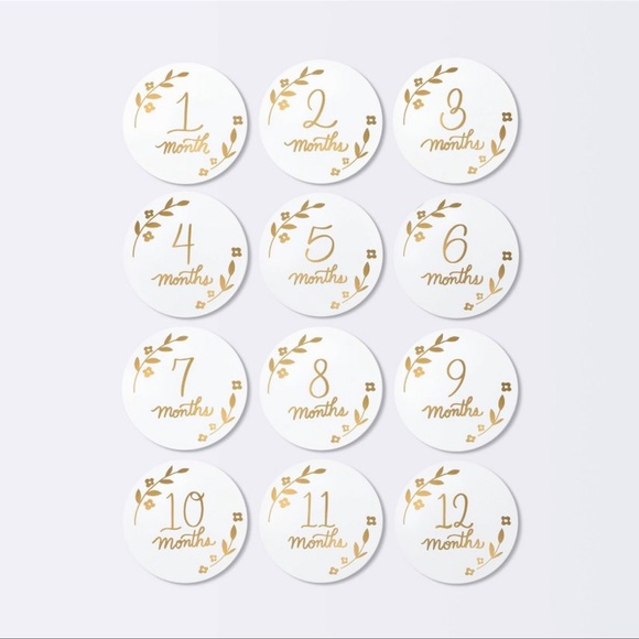 Cloud Island Round Monthly Milestone Cards - Picture 2 of 6